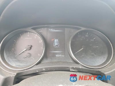 Zdjęcie 9 z 13 samochodu: 2017 NISSAN ROGUE SV VIN:5N1AT2MV1HC808151 - miniatura