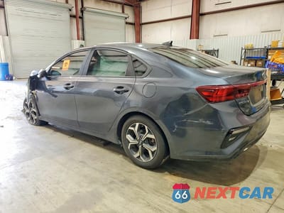 Drugie zdjęcie samochodu z przodu: 2019 KIA FORTE LXS VIN:3KPF24AD9KE092183 - miniatura