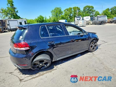 Trzecie zdjęcie samochodu z tyłu: 2011 VOLKSWAGEN GTI VIN:WVWHV7AJ0BW169052 - miniatura