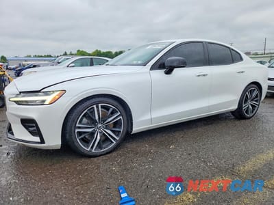 2019 VOLVO S60 T6 R-DESIGN 7JRA22TM6KG014005 - główne zdjęcie licytacji z USA - miniatura