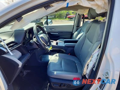 Zdjęcie 7 z 13 samochodu: 2024 TOYOTA SIENNA XLE 7-PASSENGER VIN:5TDJSKFC9RS128310 - miniatura
