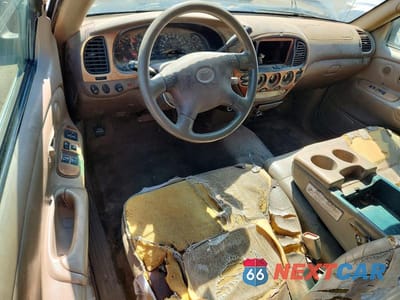 Zdjęcie 8 z 12 samochodu: 2001 TOYOTA TUNDRA ACCESS CAB LIMITED VIN:5TBRT38101S179595 - miniatura