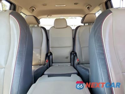 Zdjęcie 10 z 13 samochodu: 2017 KIA SEDONA LX VIN:KNDMB5C17H6324214 - miniatura