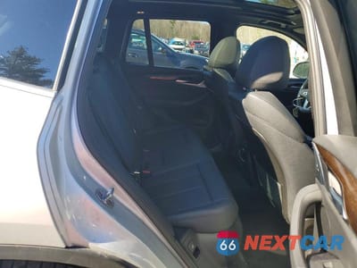 Zdjęcie 11 z 13 samochodu: 2018 BMW X3 XDRIVE30I VIN:5UXTR9C52JLC73067 - miniatura