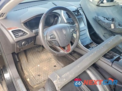 Zdjęcie 8 z 12 samochodu: 2013 LINCOLN MKZ VIN:3LN6L2JK2DR804072 - miniatura