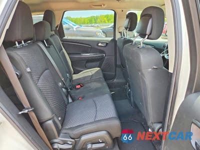 Zdjęcie 11 z 13 samochodu: 2019 DODGE JOURNEY SE VIN:3C4PDCBG4KT875036 - miniatura