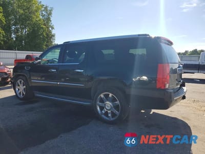 Drugie zdjęcie samochodu z przodu: 2011 CADILLAC ESCALADE ESV LUXURY VIN:1GYS4HEF5BR348961 - miniatura