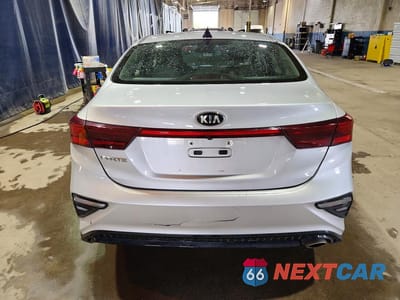 Zdjęcie 6 z 12 samochodu: 2020 KIA FORTE LXS VIN:3KPF24AD7LE148249 - miniatura