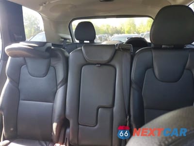 Zdjęcie 10 z 13 samochodu: 2018 VOLVO XC90 T5 VIN:YV4102PK9J1348282 - miniatura