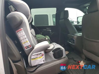 Zdjęcie 11 z 13 samochodu: 2020 GMC SIERRA K3500 DENALI VIN:1GT49WEY0LF270520 - miniatura