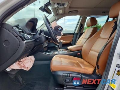 Zdjęcie 7 z 14 samochodu: 2015 BMW X3 XDRIVE28I VIN:5UXWX9C52F0D47048 - miniatura