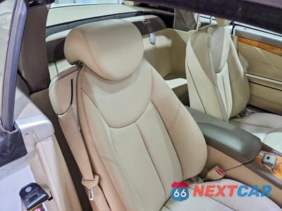 Zdjęcie 10 z 12 samochodu: 2007 MERCEDES-BENZ SL 550 VIN:WDBSK71F67F126528 - miniatura