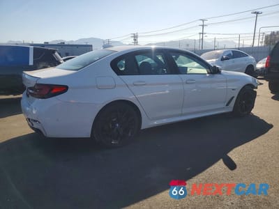 Trzecie zdjęcie samochodu z tyłu: 2023 BMW 530E VIN:WBA13AG01PCL44742 - miniatura
