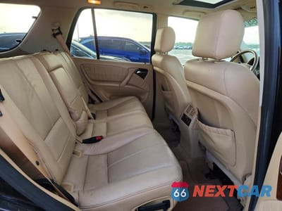 Zdjęcie 10 z 12 samochodu: 2005 MERCEDES-BENZ ML 350 VIN:4JGAB57EX5A555855 - miniatura