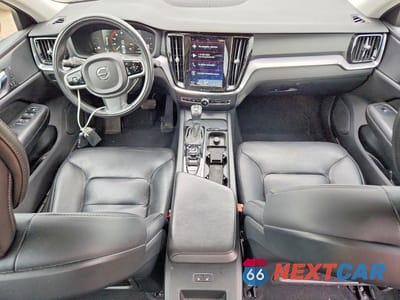 Zdjęcie 8 z 12 samochodu: 2019 VOLVO S60 T6 MOMENTUM VIN:7JRA22TK4KG011635 - miniatura
