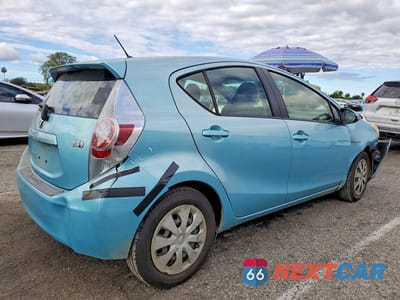 Trzecie zdjęcie samochodu z tyłu: 2012 TOYOTA PRIUS C TWO VIN:JTDKDTB32C1029844 - miniatura