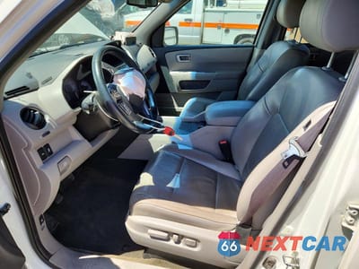 Zdjęcie 7 z 13 samochodu: 2015 HONDA PILOT TOURING VIN:5FNYF3H97FB017894 - miniatura
