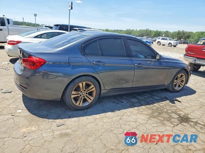 Trzecie zdjęcie samochodu z tyłu: 2016 BMW 328 I SULEV VIN:WBA8E9C51GK643551 - miniatura