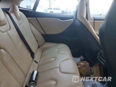 Zdjęcie 10 z 12 samochodu: 2013 TESLA MODEL S VIN:5YJSA1CG9DFP17248 - miniatura