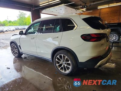 Drugie zdjęcie samochodu z przodu: 2026 BMW X5 XDRIVE40I VIN:5UX23EU01T9120881 - miniatura
