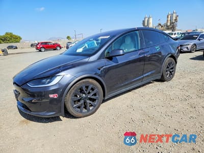 2023 TESLA MODEL X 7SAXCAE58PF424945 - główne zdjęcie licytacji z USA - miniatura