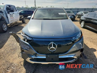 Piąte zdjęcie samochodu w środku: 2023 MERCEDES-BENZ EQE SUV 350 4MATIC VIN:4JGGM1CB5PA036336 - miniatura