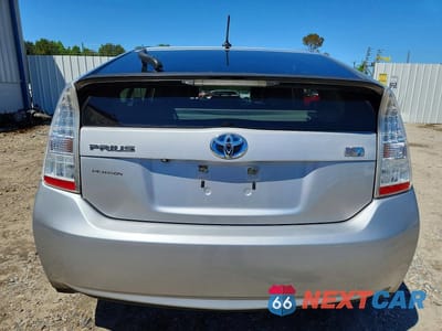 Zdjęcie 6 z 12 samochodu: 2010 TOYOTA PRIUS V VIN:JTDKN3DU0A1034072 - miniatura