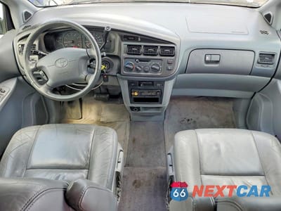 Zdjęcie 8 z 13 samochodu: 1999 TOYOTA SIENNA XLE VIN:4T3ZF13C9XU120905 - miniatura