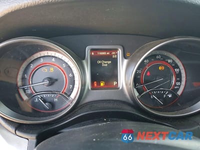 Zdjęcie 9 z 13 samochodu: 2020 DODGE JOURNEY CROSSROAD VIN:3C4PDCGB4LT265992 - miniatura