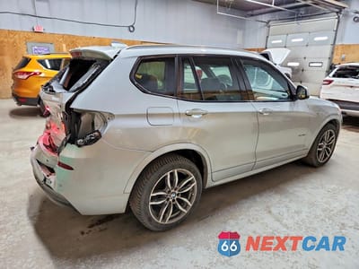 Trzecie zdjęcie samochodu z tyłu: 2016 BMW X3 XDRIVE35I VIN:5UXWX7C57G0S16507 - miniatura