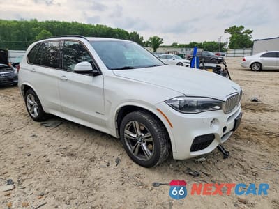 Czwarte zdjęcie samochodu z boku: 2015 BMW X5 XDRIVE50I VIN:5UXKR6C58F0J75175 - miniatura