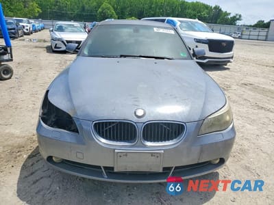 Piąte zdjęcie samochodu w środku: 2005 BMW 525 I VIN:WBANA53585B856517 - miniatura