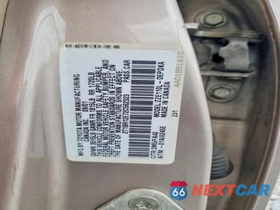 Zdjęcie 12 z 12 samochodu: 2002 TOYOTA COROLLA LE VIN:2T1BR12E72C562323 - miniatura