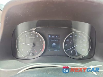Zdjęcie 9 z 12 samochodu: 2017 HYUNDAI ELANTRA VALUE EDITION VIN:KMHD84LF9HU238575 - miniatura