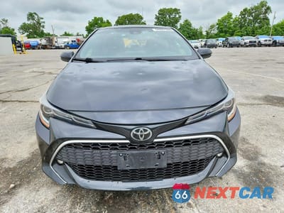 Piąte zdjęcie samochodu w środku: 2019 TOYOTA COROLLA HATCHBACK XSE VIN:JTNK4RBE7K3019121 - miniatura