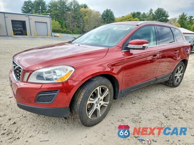 2013 VOLVO XC60 T6 YV4902DZ2D2464135 - główne zdjęcie licytacji z USA - miniatura