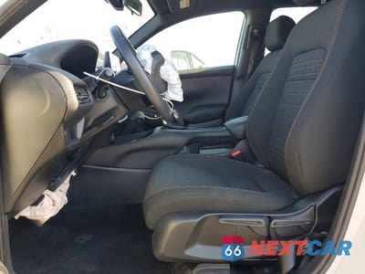Zdjęcie 7 z 13 samochodu: 2025 HONDA HR-V SPORT VIN:3CZRZ2H54SM708190 - miniatura