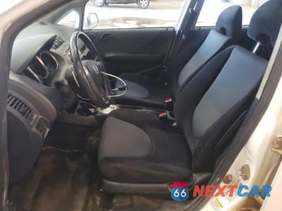 Zdjęcie 7 z 12 samochodu: 2007 HONDA FIT S VIN:JHMGD38657S068496 - miniatura