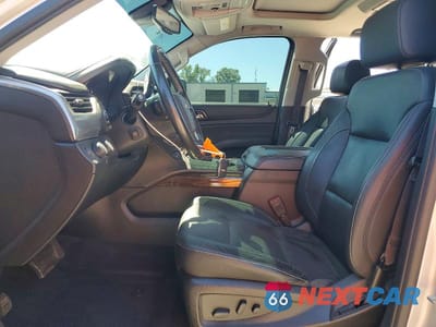Zdjęcie 7 z 14 samochodu: 2020 CHEVROLET TAHOE K1500 LT VIN:1GNSKBKC7LR203772 - miniatura