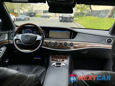 Zdjęcie 9 z 10 samochodu: 2015 MERCEDES-BENZ S 550 VIN:WDDUG8CB4FA080159 - miniatura