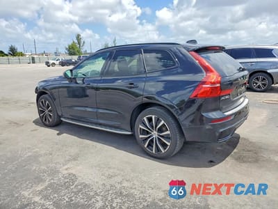 Drugie zdjęcie samochodu z przodu: 2023 VOLVO XC60 ULTIMATE VIN:YV4L12RM5P1264747 - miniatura