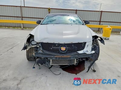 Piąte zdjęcie samochodu w środku: 2013 CADILLAC CTS-V VIN:1G6DV5EP6D0101171 - miniatura