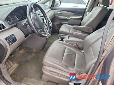 Zdjęcie 7 z 13 samochodu: 2016 HONDA ODYSSEY EXL VIN:5FNRL5H66GB027591 - miniatura