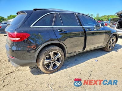 Trzecie zdjęcie samochodu z tyłu: 2019 MERCEDES-BENZ GLC 300 4MATIC VIN:WDC0G4KB8KV135146 - miniatura
