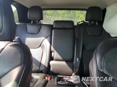 Zdjęcie 10 z 13 samochodu: 2019 JEEP CHEROKEE LIMITED VIN:1C4PJLDB1KD427580 - miniatura