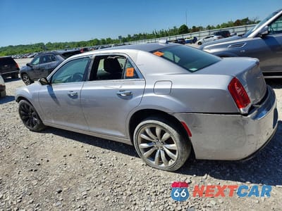 Drugie zdjęcie samochodu z przodu: 2018 CHRYSLER 300 LIMITED VIN:2C3CCAEGXJH145936 - miniatura