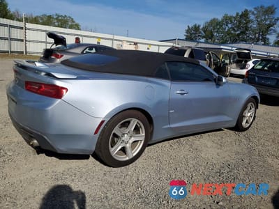 Trzecie zdjęcie samochodu z tyłu: 2018 CHEVROLET CAMARO LT VIN:1G1FB3DX4J0125266 - miniatura
