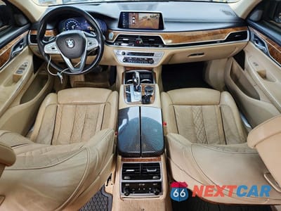 Zdjęcie 8 z 12 samochodu: 2019 BMW 750 XI VIN:WBA7F2C55KB239760 - miniatura