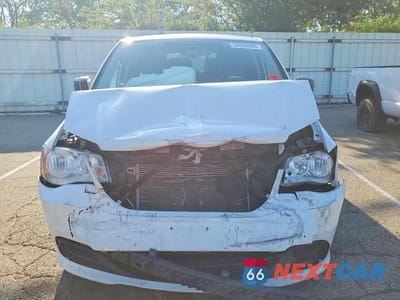 Piąte zdjęcie samochodu w środku: 2016 DODGE GRAND CARAVAN SE VIN:2C4RDGBG9GR259634 - miniatura