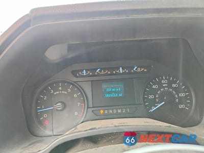 Zdjęcie 9 z 12 samochodu: 2018 FORD F150 VIN:1FTMF1CB8JKF68702 - miniatura